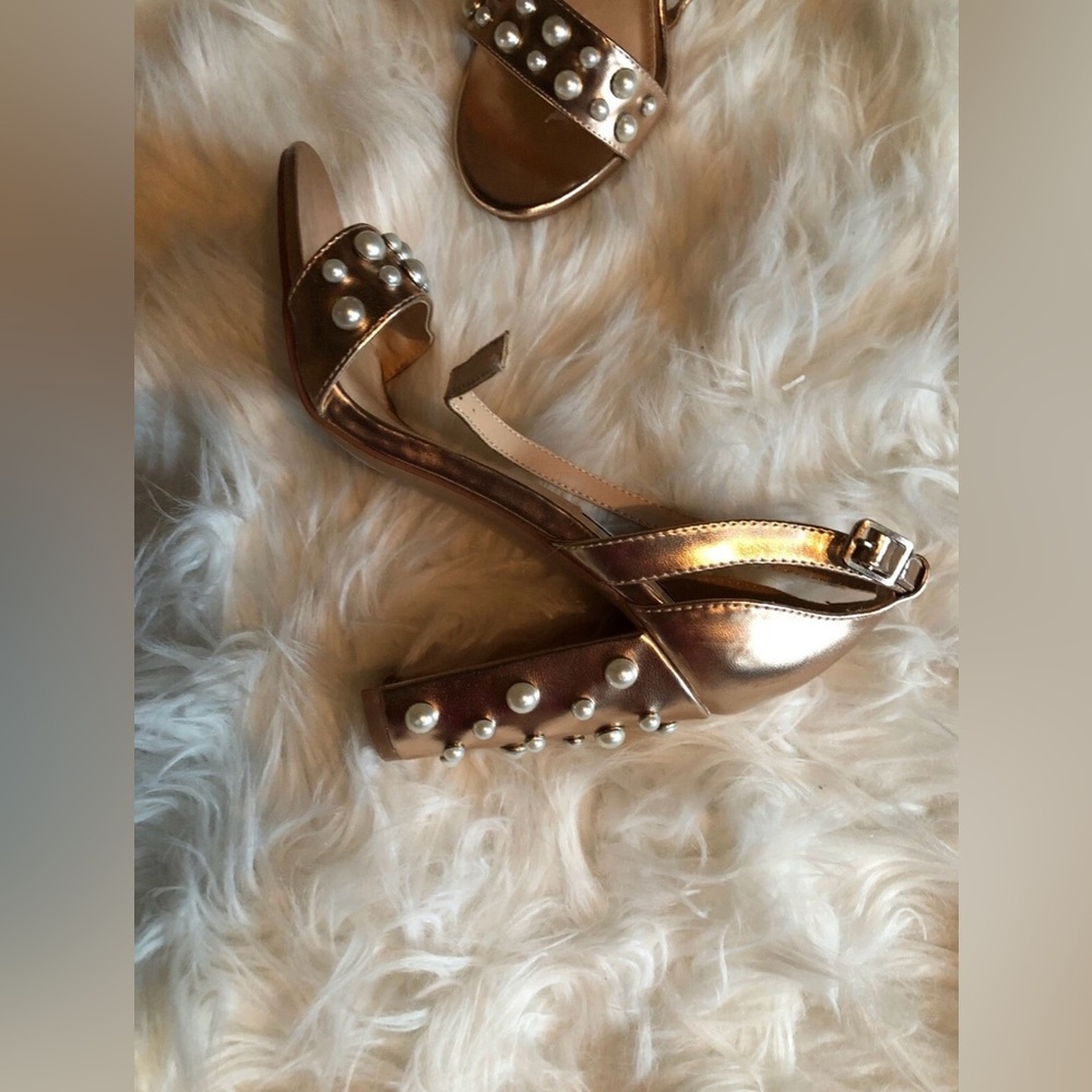 Steve Madden Madiera Pearl Rose Gold Heels Ankle Strap sz us 7M